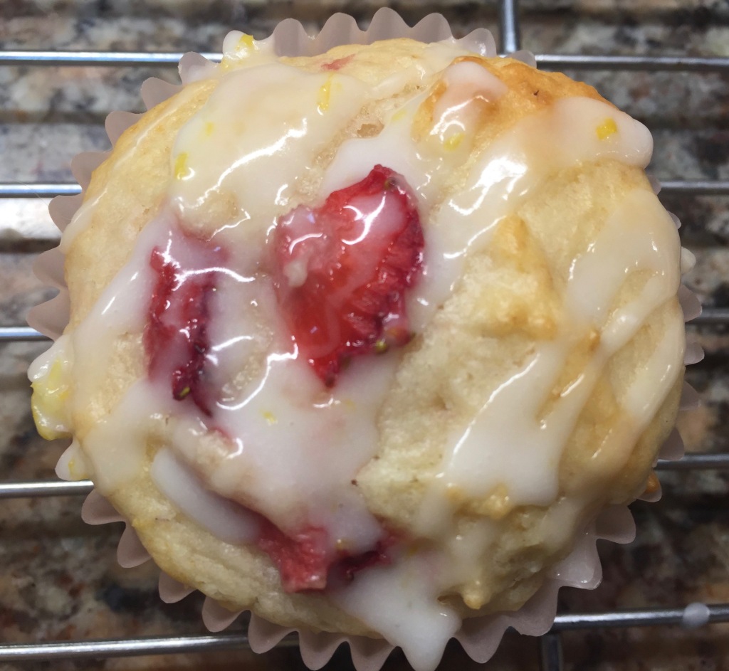 Strawberry Lemon Muffins – You Betcha Can Make This!